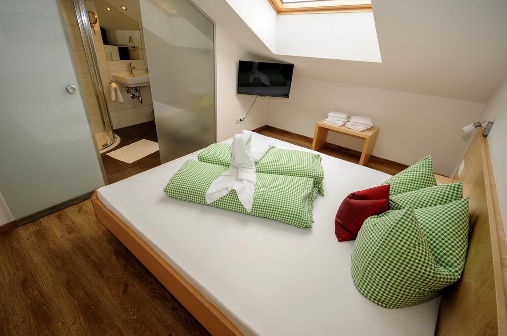 Ferienwohnung Gundolf Christine Arzl im Pitztal Rum bild
