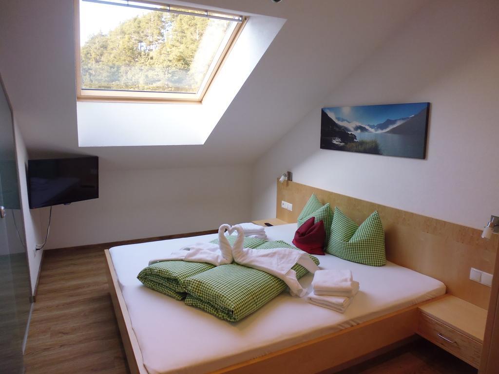 Ferienwohnung Gundolf Christine Arzl im Pitztal Rum bild