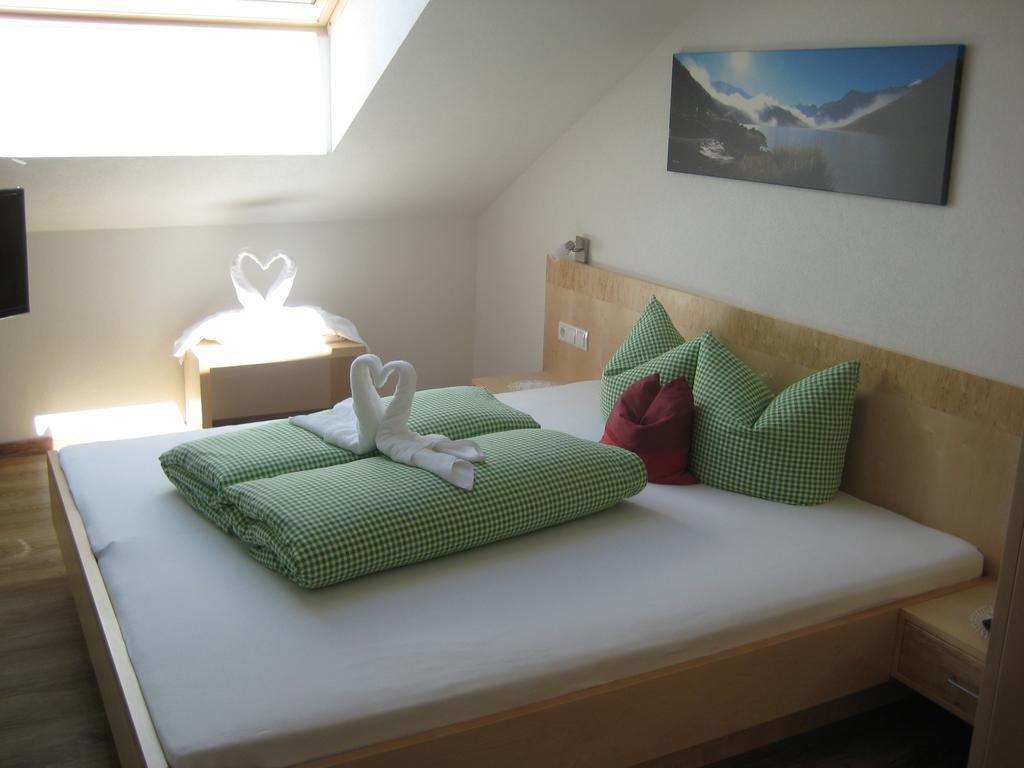 Ferienwohnung Gundolf Christine Arzl im Pitztal Rum bild