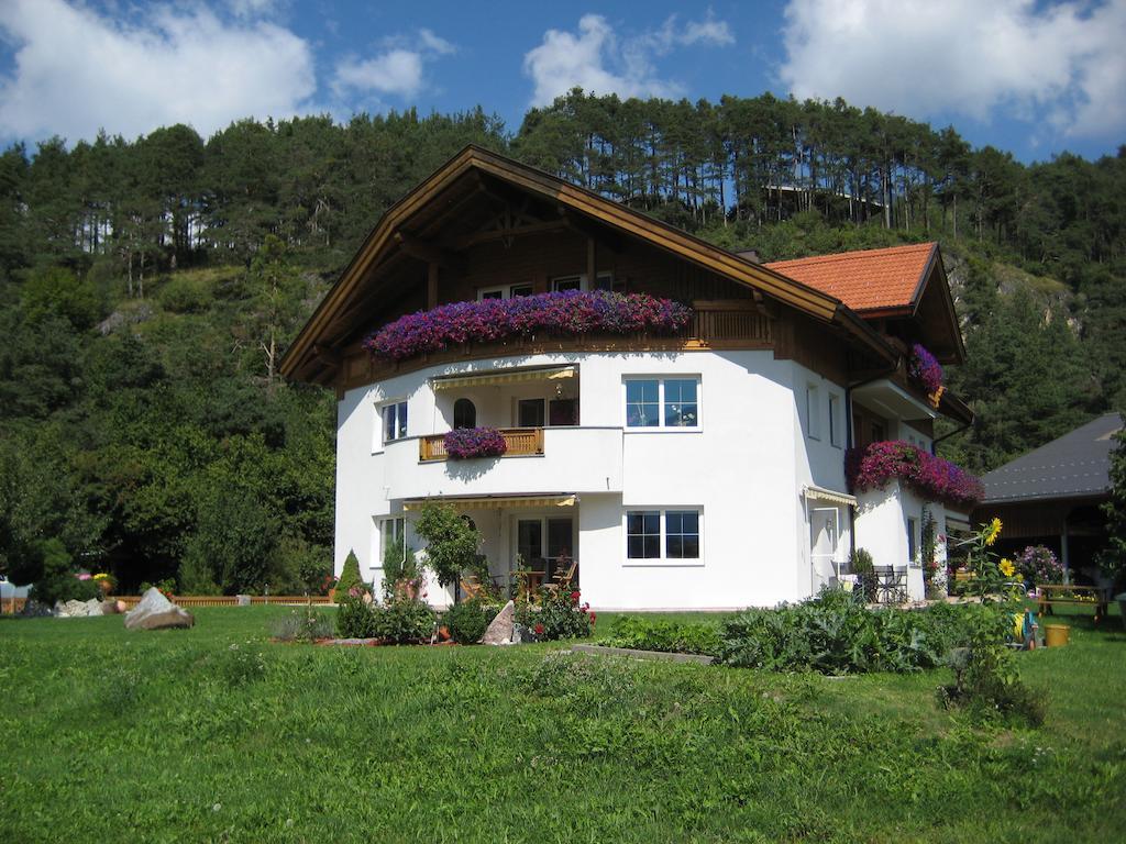 Ferienwohnung Gundolf Christine Arzl im Pitztal Rum bild